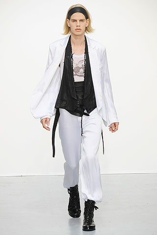 Ann Demeulemeester / - 2010